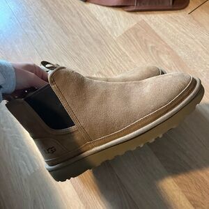 UGG Men's Chestnut Suede Slip-On Chelsea Boot